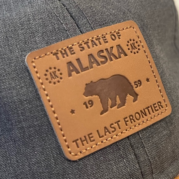 Authentic Alaskan Hats O/S UNISEX - Picture 6 of 9